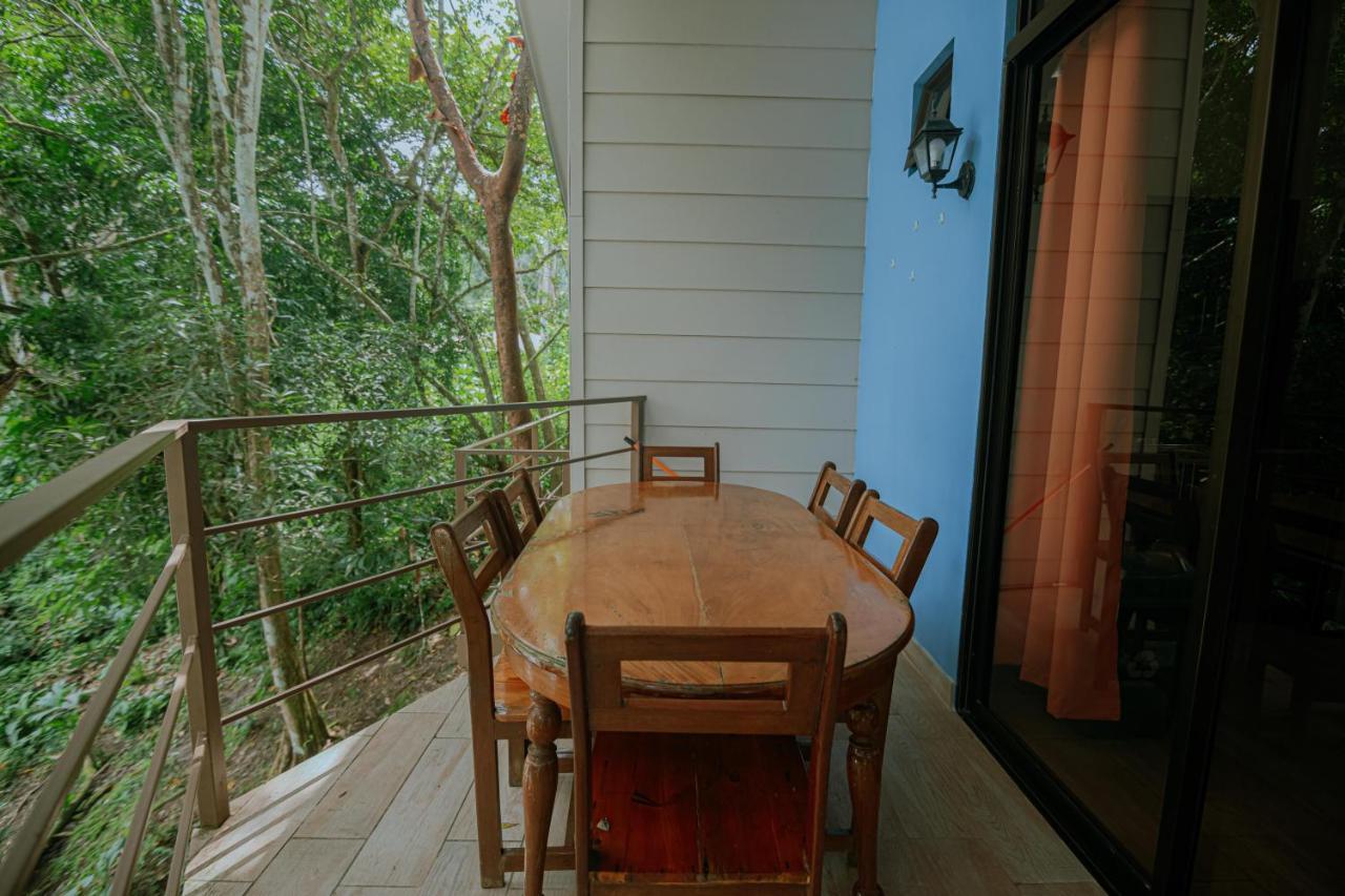 Oasis Diverse Adult Retreat Quepos Eksteriør bilde