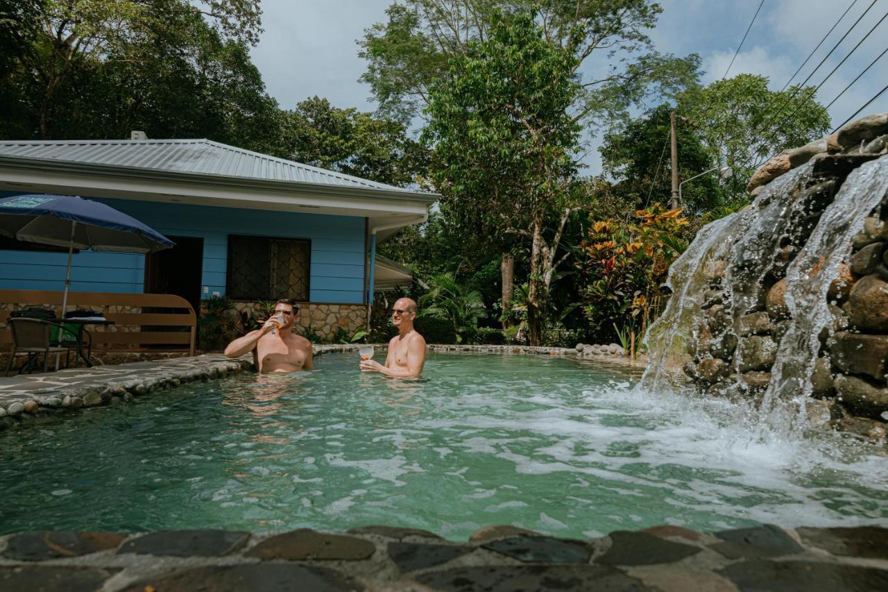 Oasis Diverse Adult Retreat Quepos Eksteriør bilde